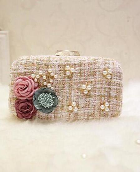 GOLD PEARL EMBELLISHED CLUTCH PURSE | Luna Soul